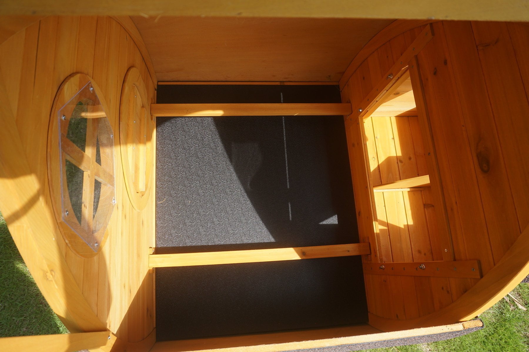 Hobbit House Chicken Coop Coops & Hutches UK